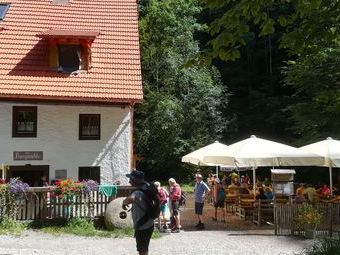 Mittagspause an der Burgmühle.